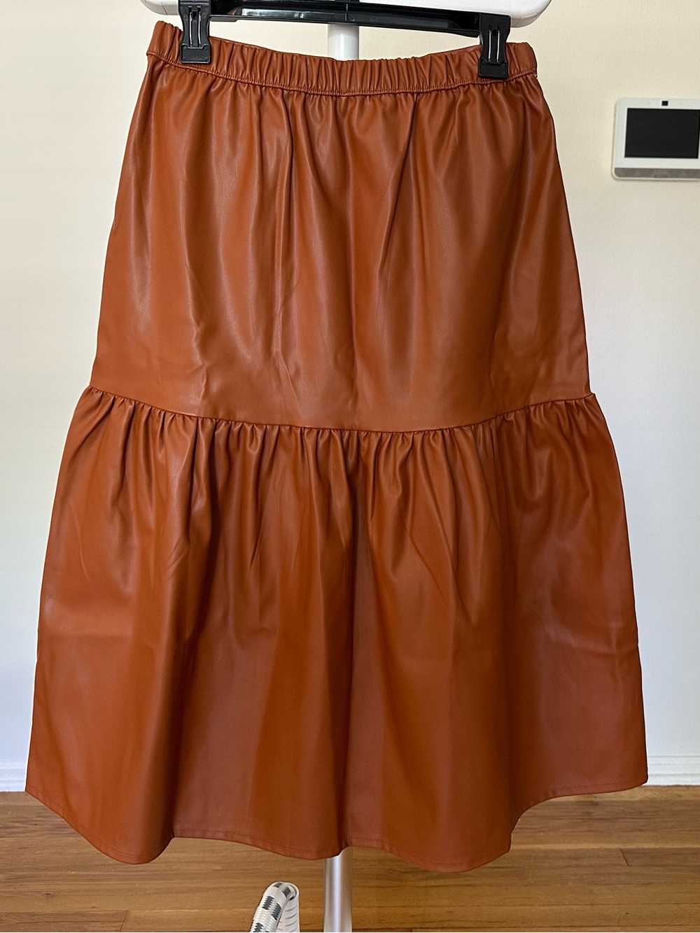 Who What Wear Faux Leather Tiered Midi Skirt - Rust, small
